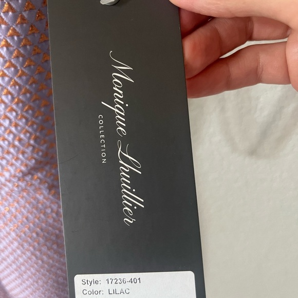 Monique Lhuillier Metallic Brocade V-Neck Fit & Flare Dress Lilac Gold Size 10 - Picture 6 of 9